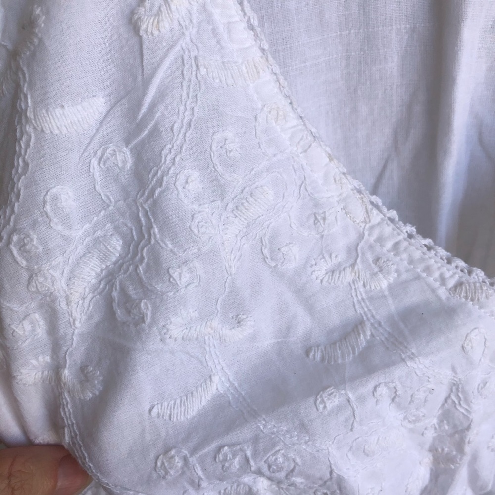 MLLE GABRIELLE Embroidered Maxi Dress Size Small - Picture 2 of 6